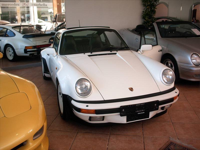 Porsche 930 09