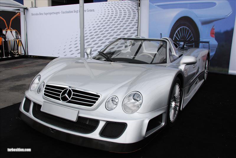 Mercedes-Benz-CLK-GTR-Roadster-2002