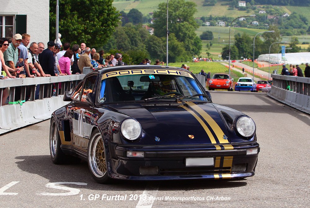 Porsche 930 (VIN: 9305700241)