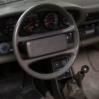 Porsche 930 Cabrio Innenraum vorn